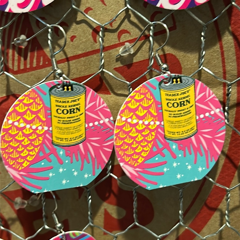 Trader Joe’s earrings circle canned corn recycled gift card